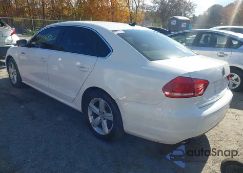 2013 Volkswagen Passat 2.5L Se from USA, damaged, VIN 1VWBP7A35DC047645